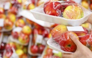 Vente de fruits et légumes frais : les emballages en plastique bientôt interdits !